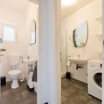 Marinsko Apartman *