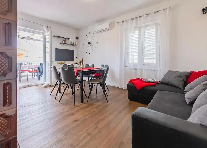 Marinsko Вели-Иж