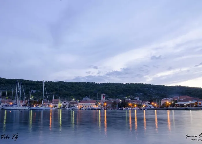Marinsko * Veli Iž